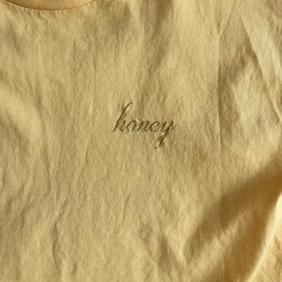 Brandy Melville Honey Tee - Picture 5 of 5